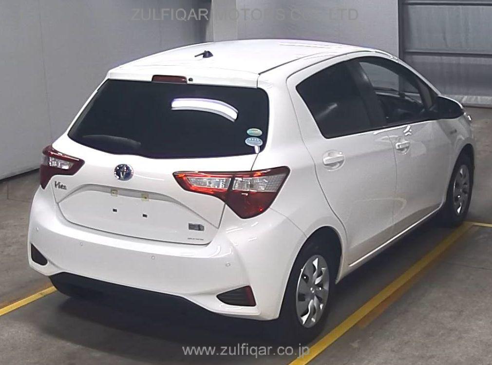 TOYOTA VITZ 2019 Image 5