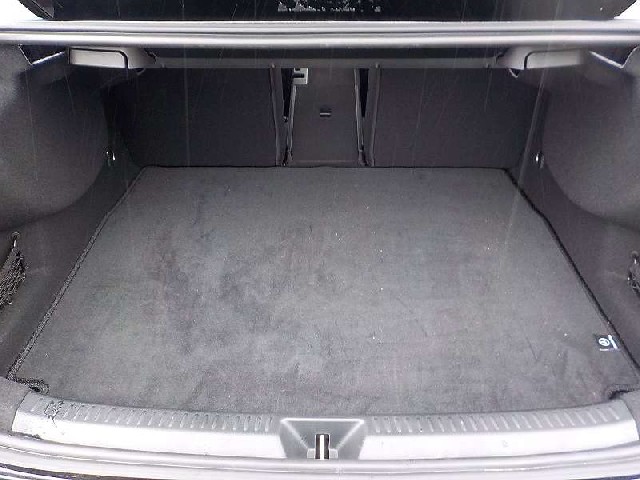 MERCEDES BENZ A CLASS 2020 Image 24