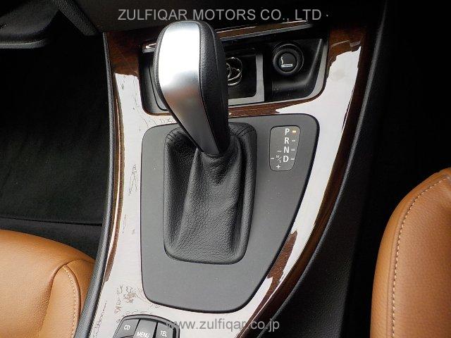 BMW 3 SERIES 2011 Image 10