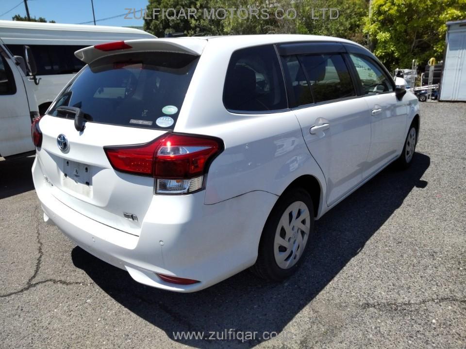 TOYOTA COROLLA FIELDER 2018 Image 2