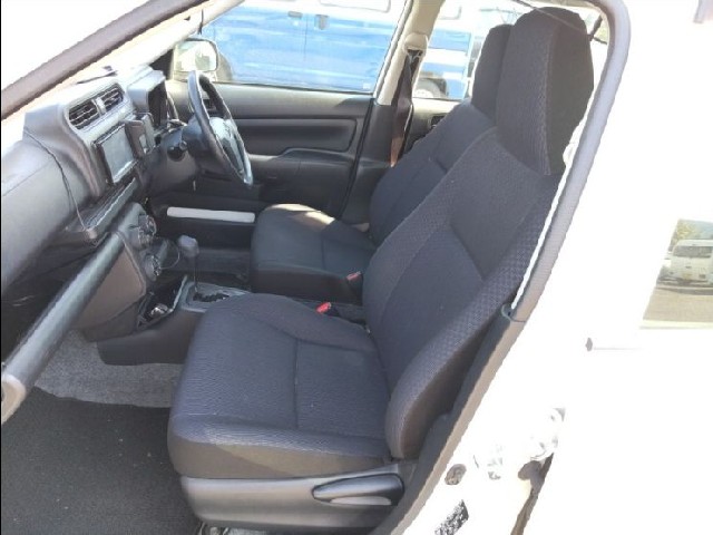 TOYOTA SUCCEED 2019 Image 21