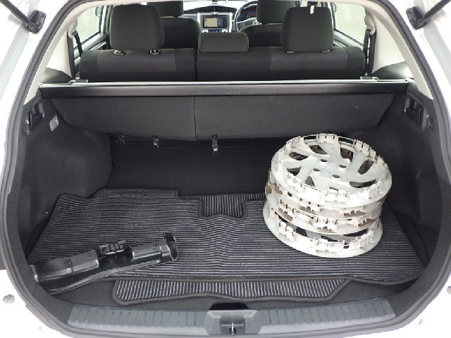 TOYOTA COROLLA FIELDER 2019 Image 37