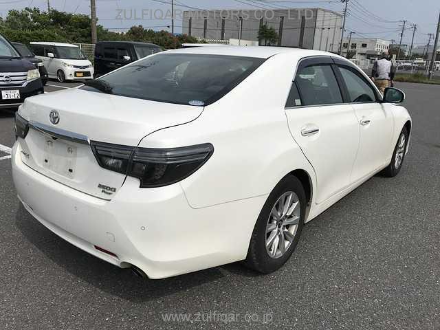 TOYOTA MARK X 2018 Image 9