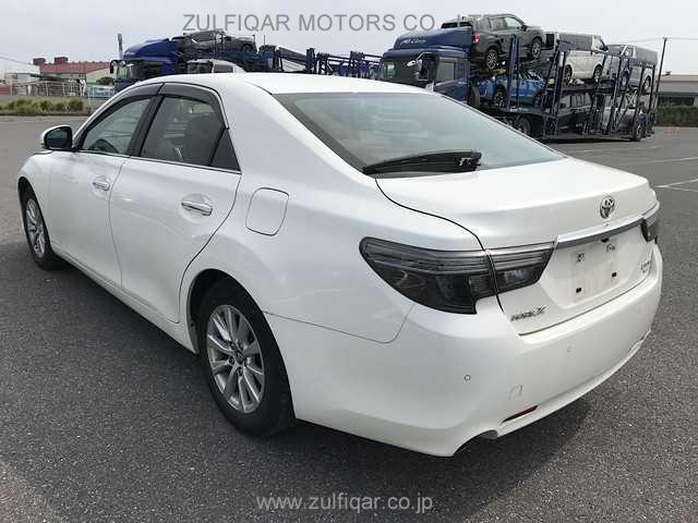 TOYOTA MARK X 2018 Image 10