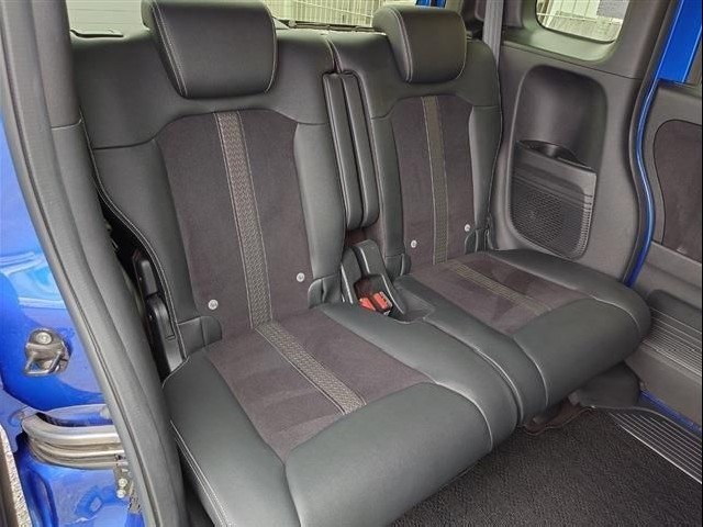 HONDA N-BOX CUSTOM 2020 Image 20