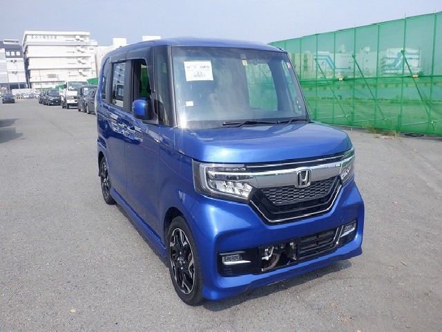 HONDA N-BOX CUSTOM 2020 Image 38