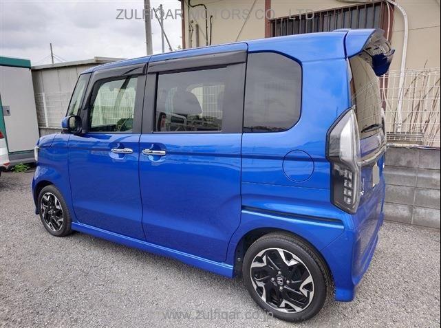 HONDA N-BOX CUSTOM 2020 Image 7