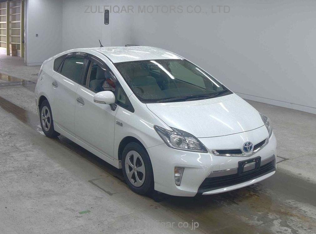 TOYOTA PRIUS PHV 2013 Image 1