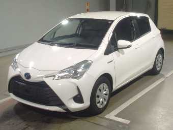 TOYOTA VITZ 2019 Image 1