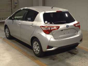 TOYOTA VITZ 2019 Image 4