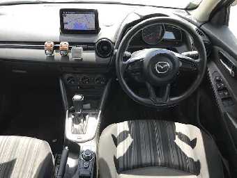 MAZDA DEMIO 2019 Image 6