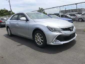 TOYOTA MARK X 2018 Image 10