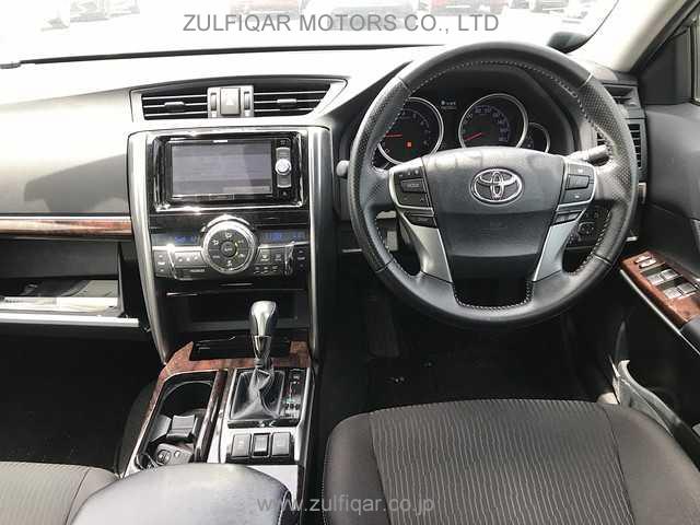 TOYOTA MARK X 2018 Image 22