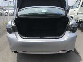 TOYOTA MARK X 2018 Image 17