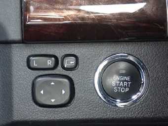 TOYOTA MARK X 2018 Image 6