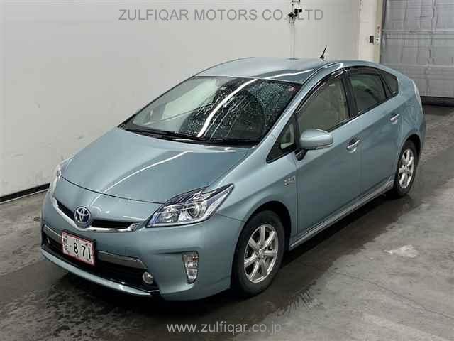 TOYOTA PRIUS PHV 2013 Image 4