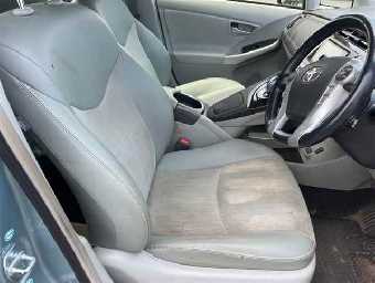 TOYOTA PRIUS PHV 2013 Image 7