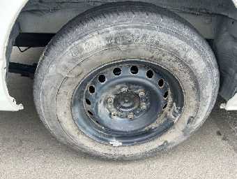 TOYOTA HIACE BUS 2013 Image 6
