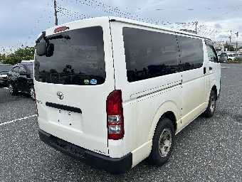 TOYOTA HIACE 2018 Image 10