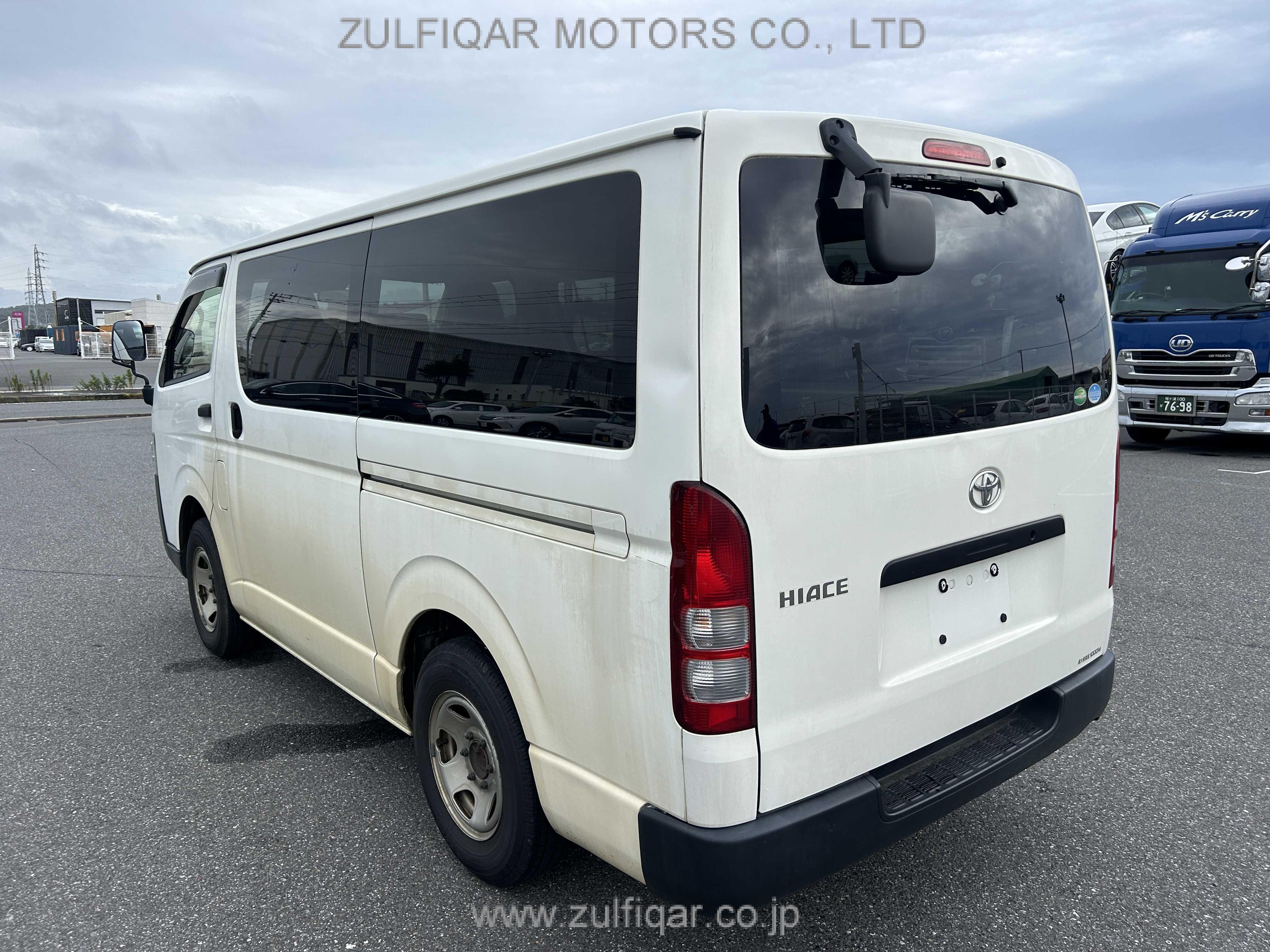 TOYOTA HIACE 2018 Image 12