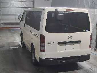 TOYOTA HIACE 2018 Image 7