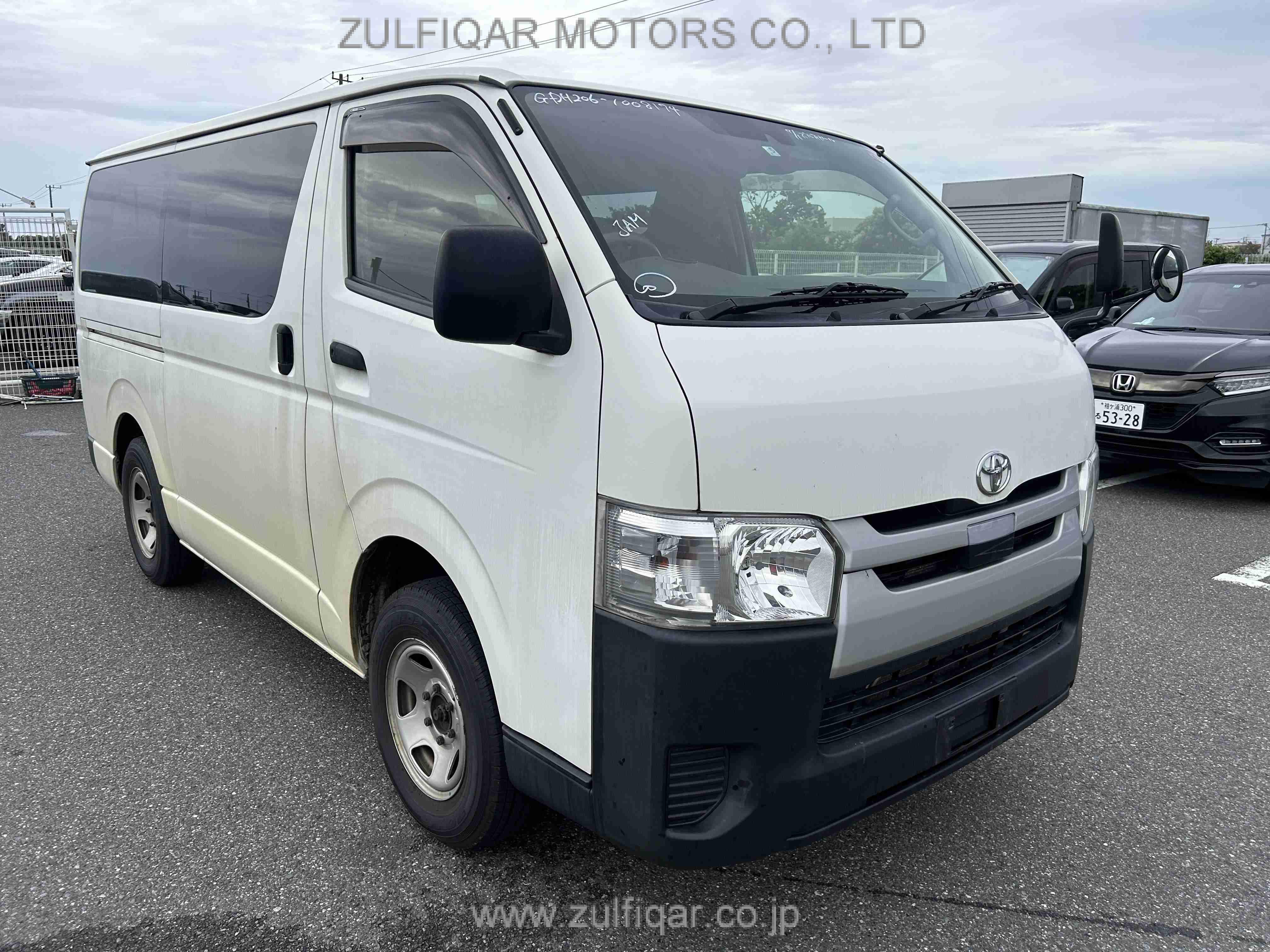 TOYOTA HIACE 2018 Image 10