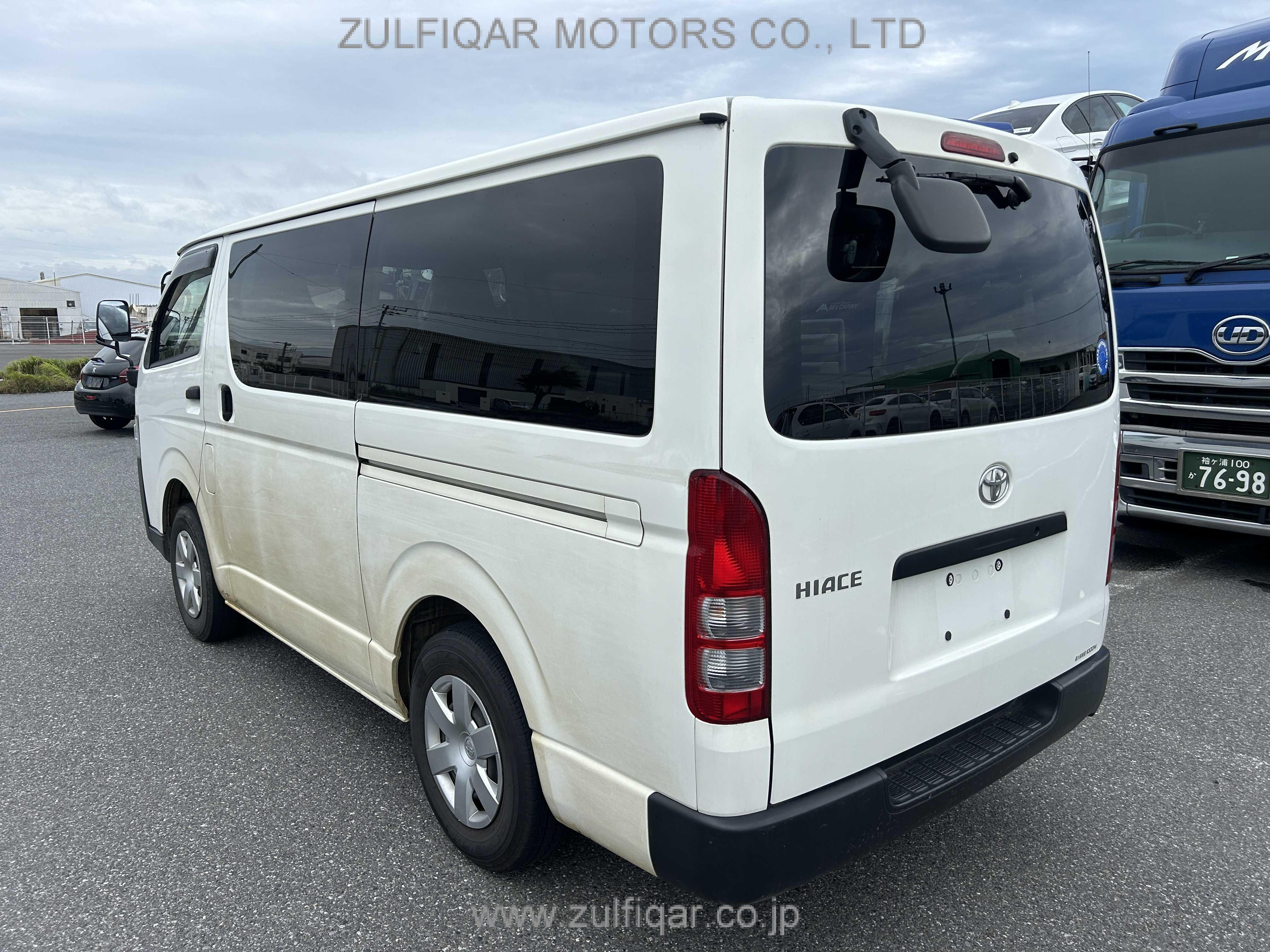 TOYOTA HIACE 2018 Image 12