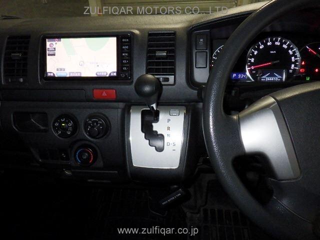 TOYOTA HIACE 2018 Image 4