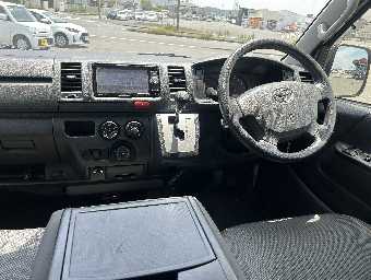 TOYOTA HIACE 2016 Image 12
