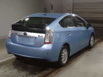 TOYOTA PRIUS PHV 2014 Image 2