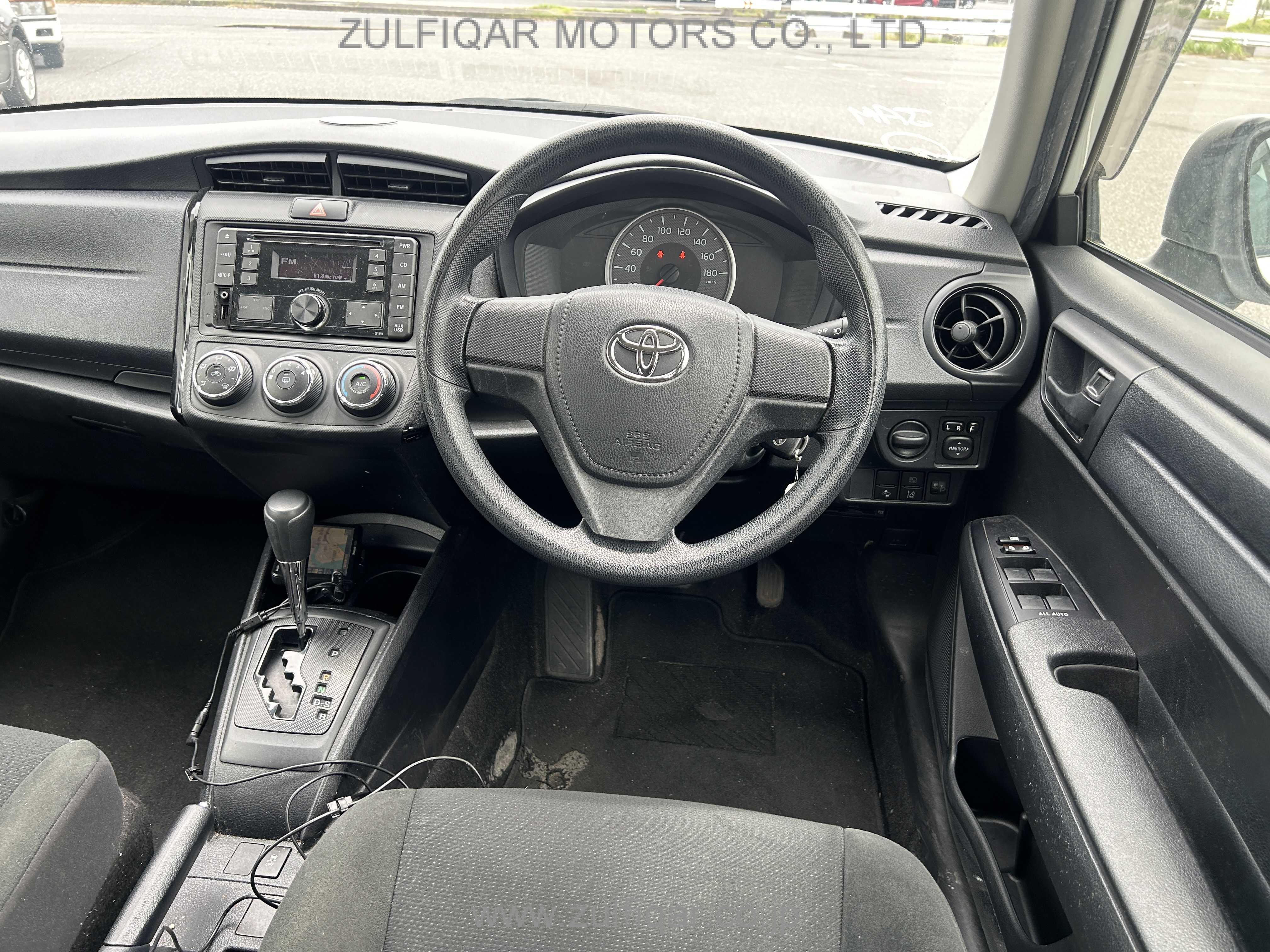 TOYOTA COROLLA AXIO 2019 Image 5