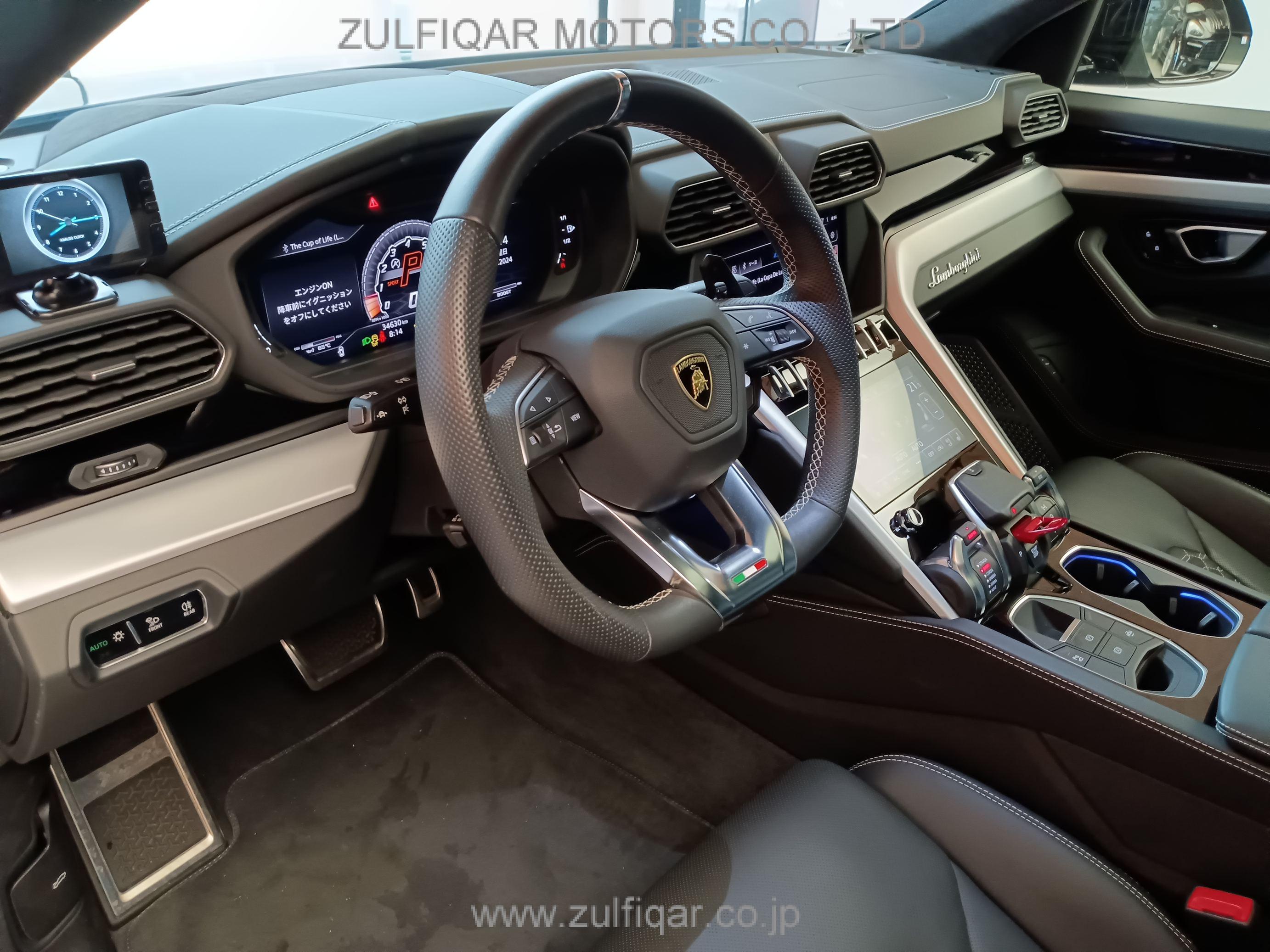 LAMBORGHINI URUS 2019 Image 23