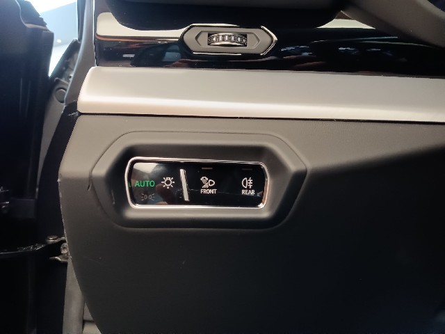 LAMBORGHINI URUS 2019 Image 51