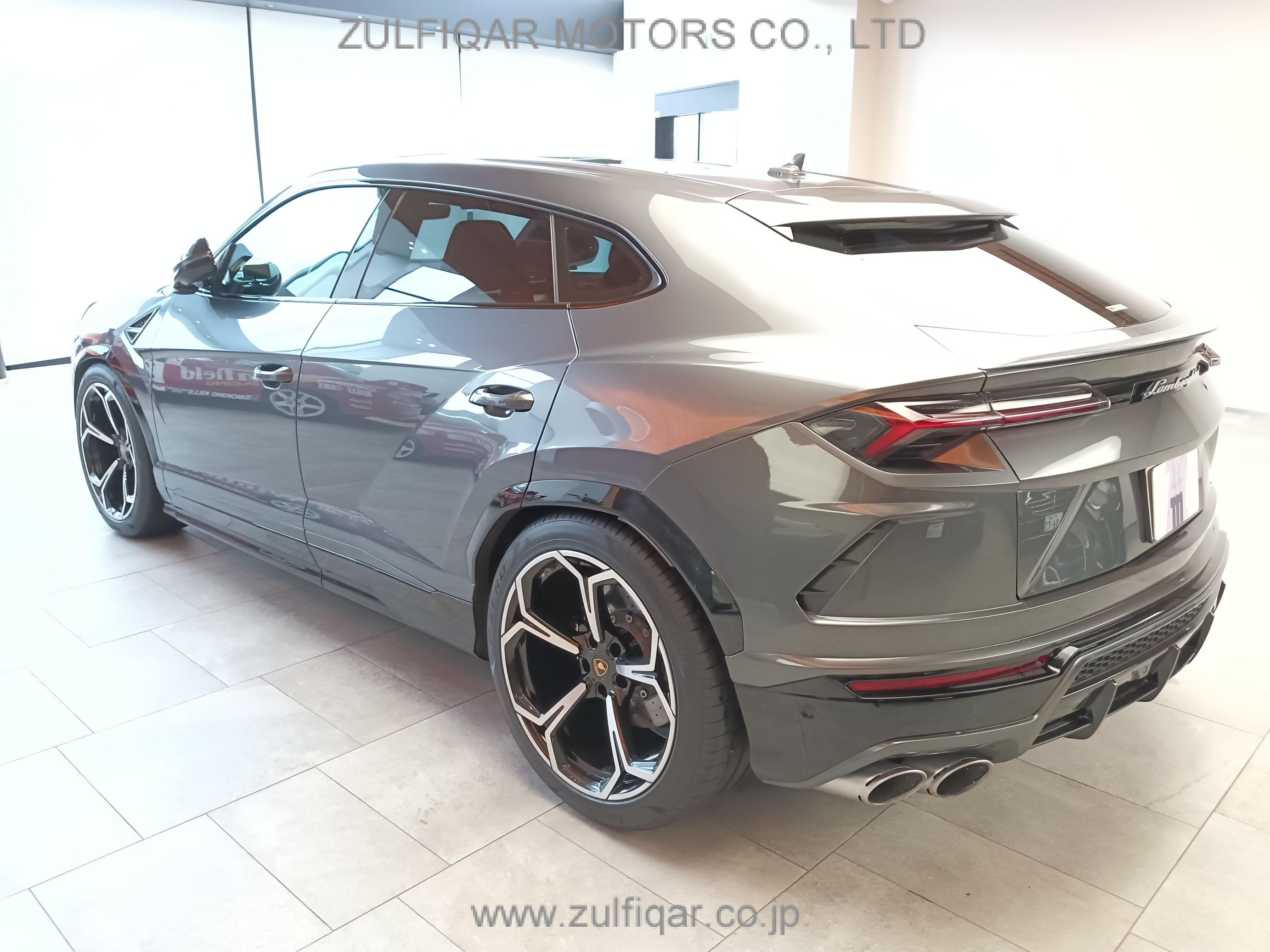 LAMBORGHINI URUS 2019 Image 9