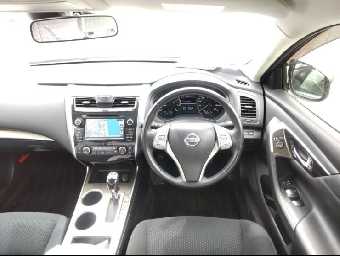 NISSAN TEANA 2019 Image 8