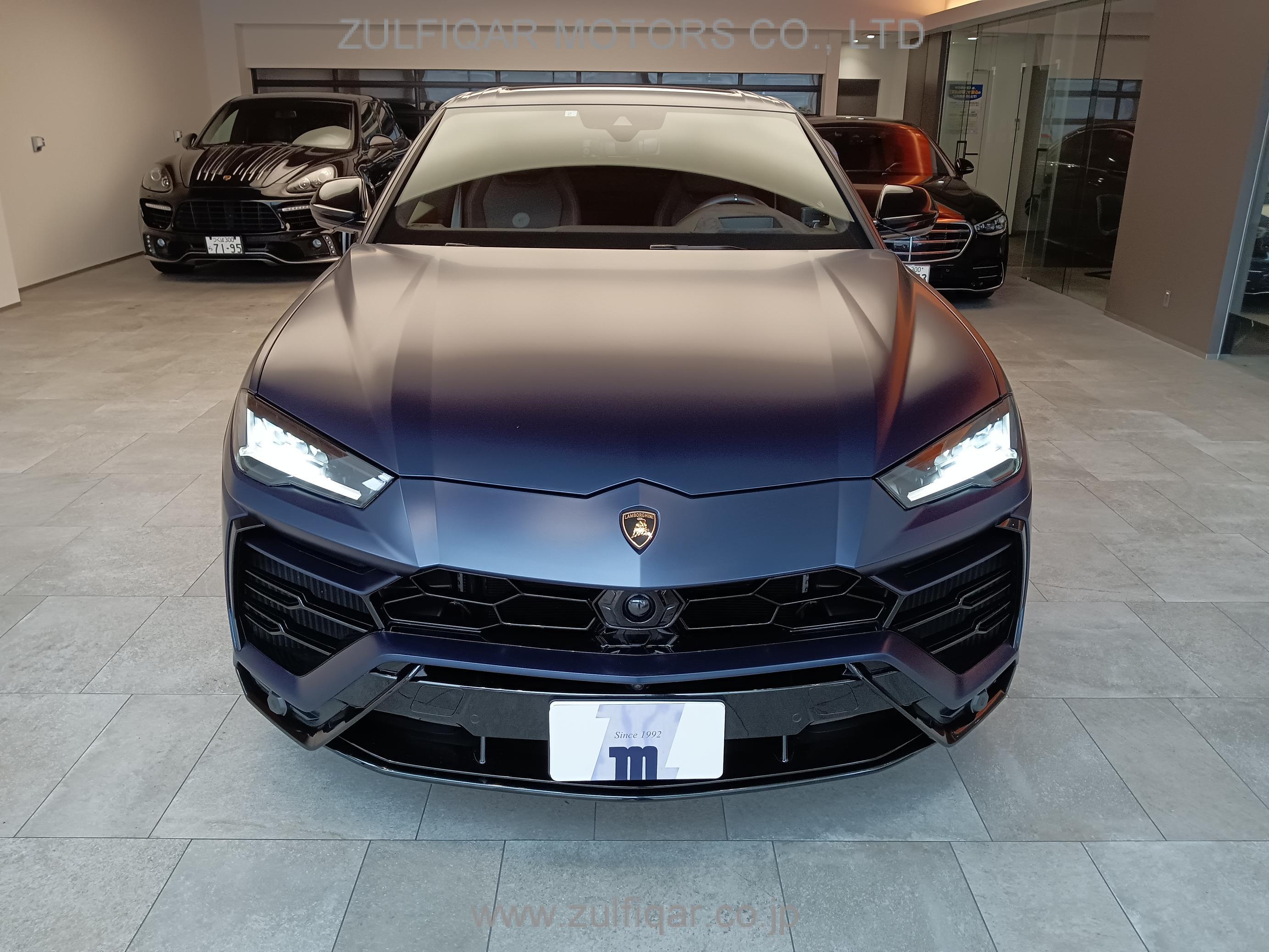 LAMBORGHINI URUS 2022 Image 2