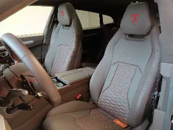 LAMBORGHINI URUS 2022 Image 22