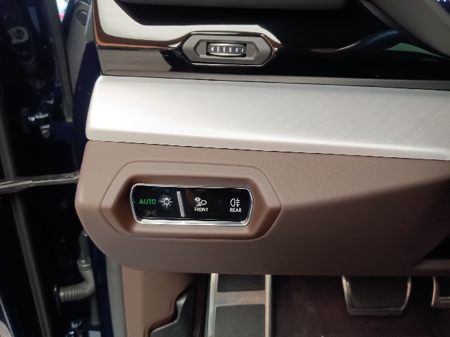 LAMBORGHINI URUS 2022 Image 54