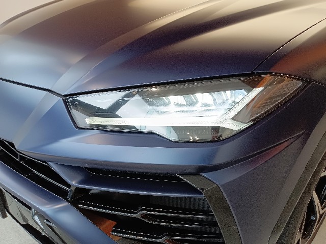 LAMBORGHINI URUS 2022 Image 59