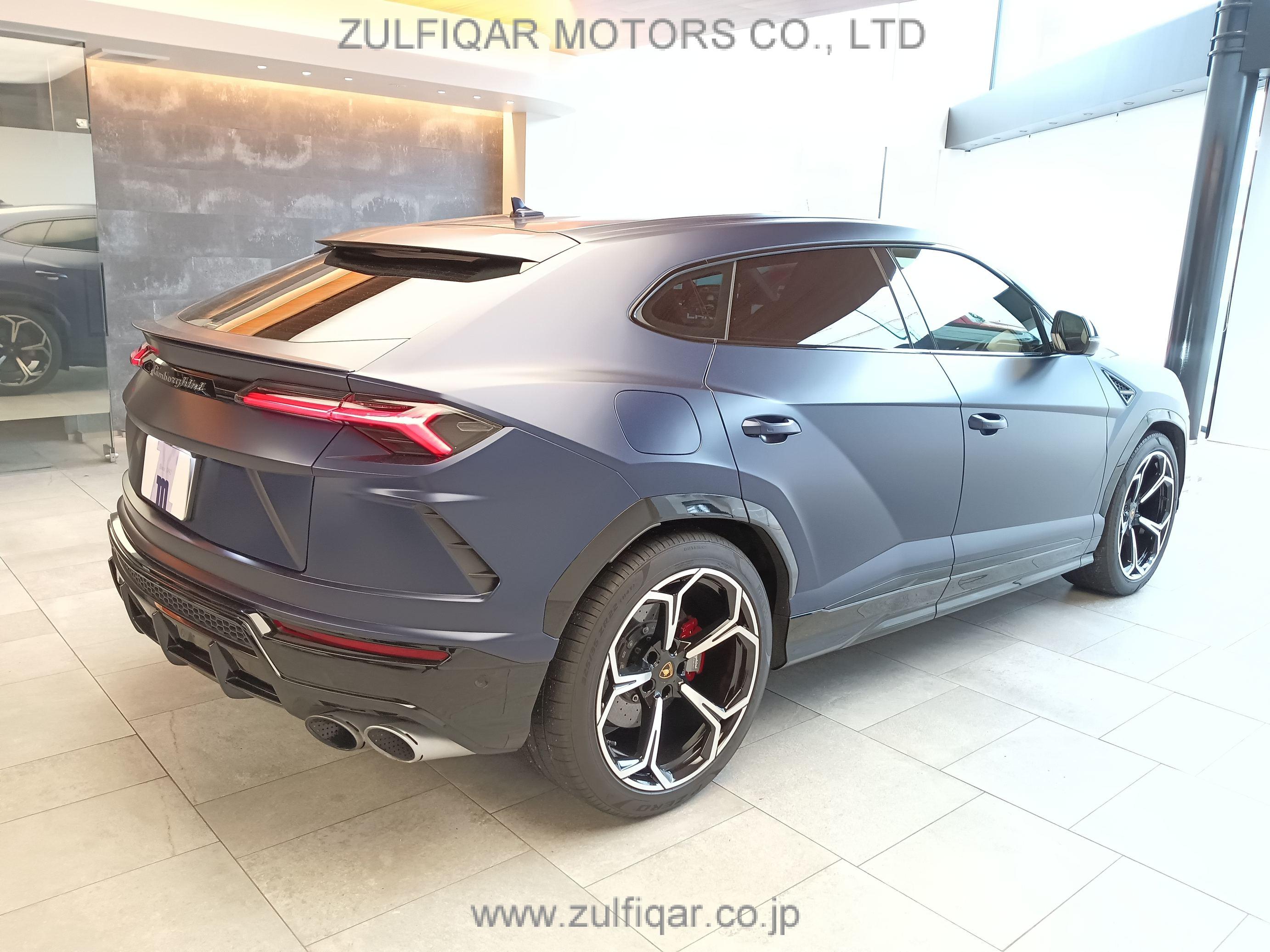 LAMBORGHINI URUS 2022 Image 7