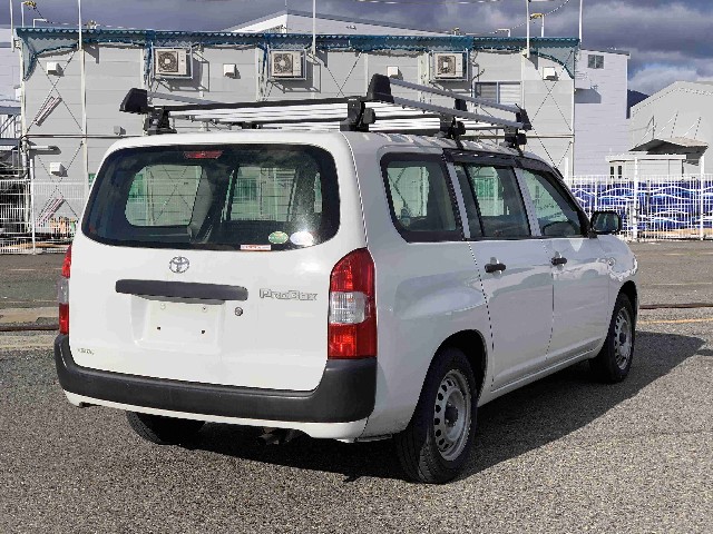 TOYOTA PROBOX 2018 Image 22