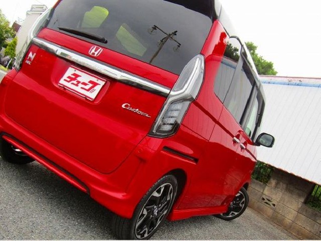 HONDA N-BOX CUSTOM 2020 Image 33