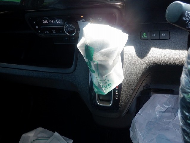 HONDA N-BOX CUSTOM 2020 Image 37