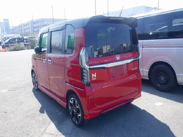HONDA N-BOX CUSTOM 2020 Image 45