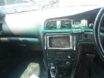 TOYOTA CHASER 2000 Image 7