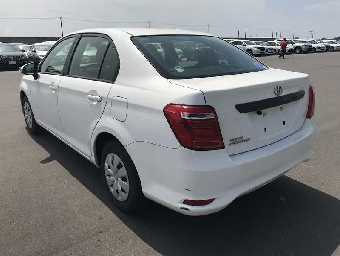 TOYOTA COROLLA AXIO 2019 Image 13