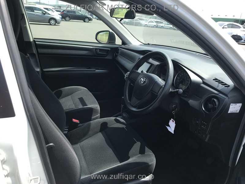 TOYOTA COROLLA AXIO 2019 Image 22