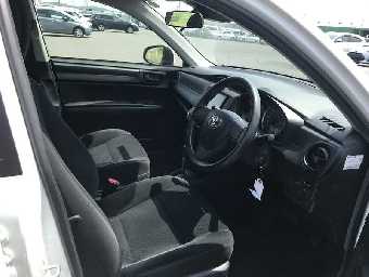 TOYOTA COROLLA AXIO 2019 Image 15