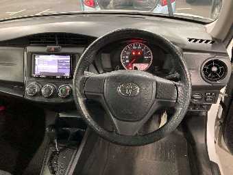 TOYOTA COROLLA AXIO 2019 Image 6
