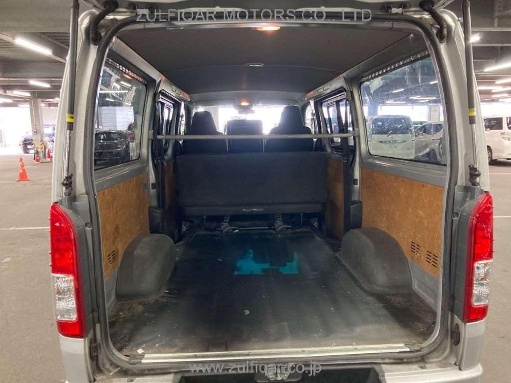 TOYOTA HIACE 2019 Image 11